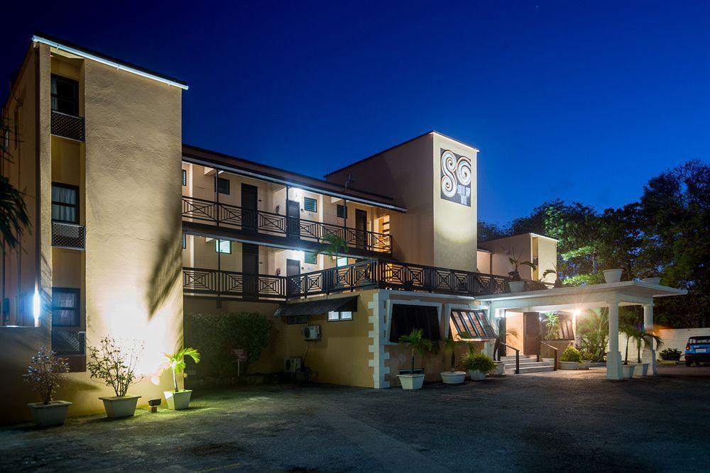 South Gap Hotel Christ Church Esterno foto