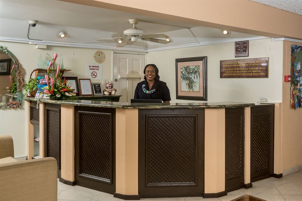 South Gap Hotel Christ Church Esterno foto